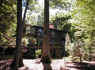 Laurel Ln, Greentown, PA 18426