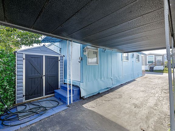 5th image of 3301 58th Ave N Lot 449