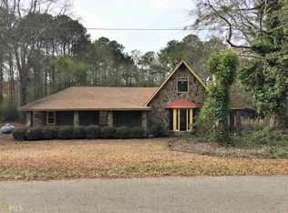 53 Oak Dr, Lagrange, GA 30240