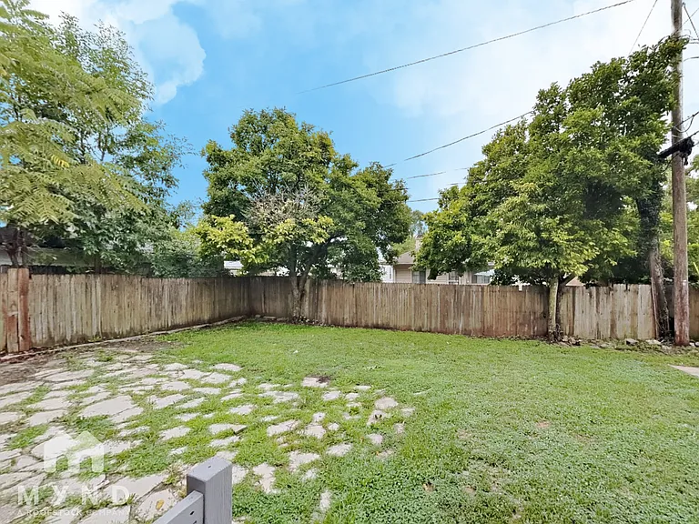 2650 Bernadette Rd — Photo 24