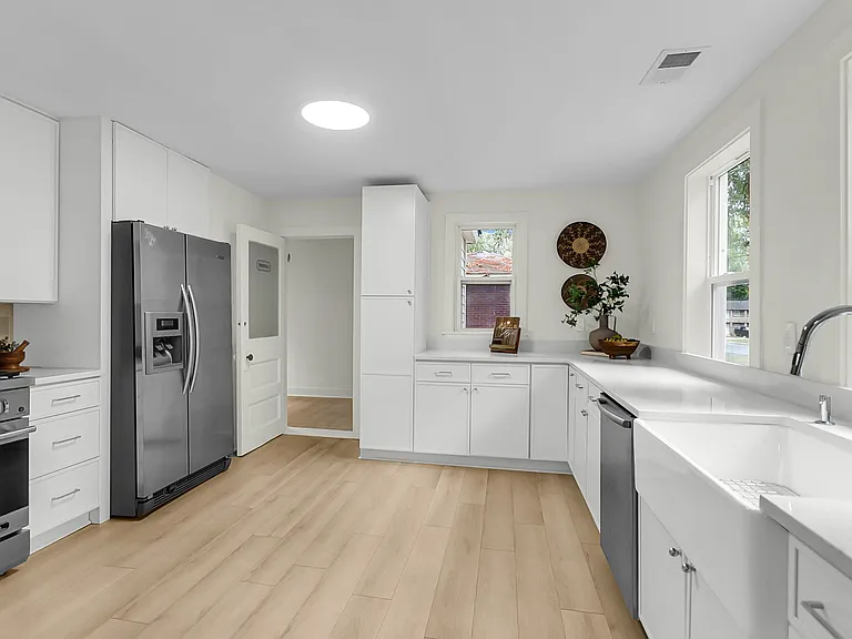 4412 Holmes Ave — Photo 14