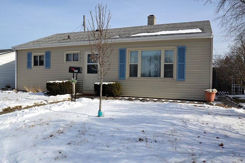 2nd image of 3416 S 61st St