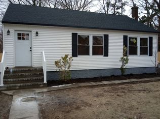 114 Brooklyn Ave, Wyandanch, NY 11798