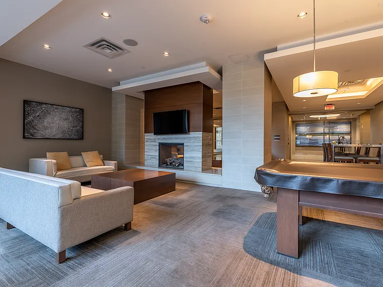 222 S Riverfront Ave SW #251 — Photo 36