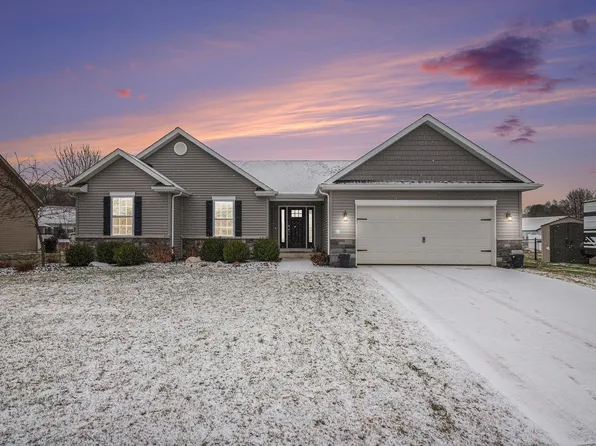 1611 Elk Meadow Ct, Osceola, IN 46561