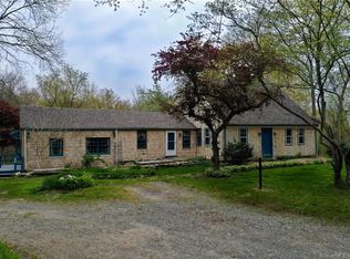 135 River Rd, Preston, CT 06365