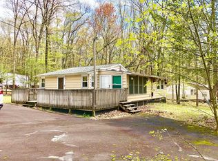 2403 Beech Ln, East Stroudsburg, PA
