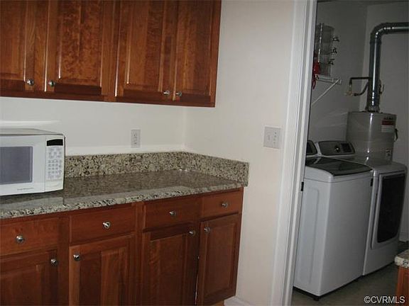 5th image of 11005 Elmont Woods Dr
