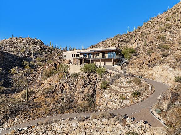 5th image of 3908 N Camino Ojo De Agua