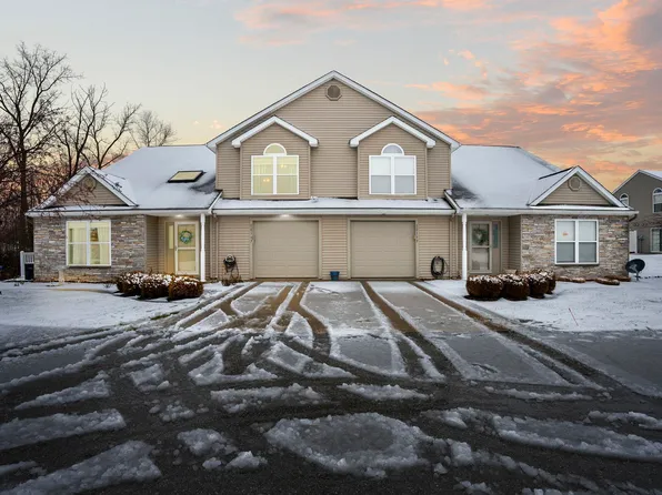 10117 Oak Trail Rd, Fort Wayne, IN 46825