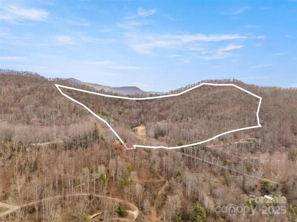 460 Jaynes Cove Rd, Waynesville, NC 28785
