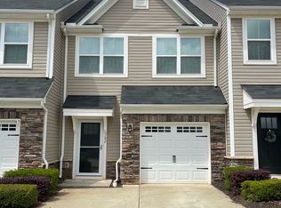 302 Huntingdale Pl, Simpsonville, SC 29681