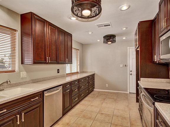3rd image of 8525 N 33rd Dr
