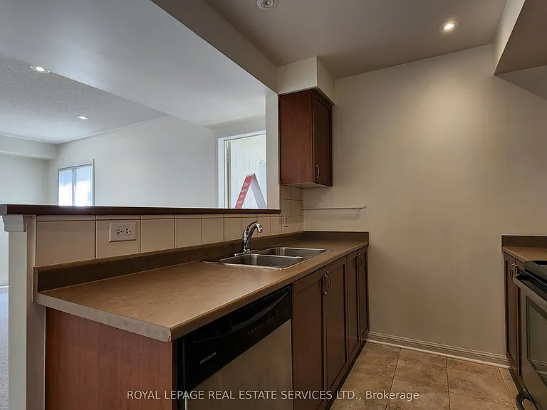 2891 Rio Ct #137 — Photo 8