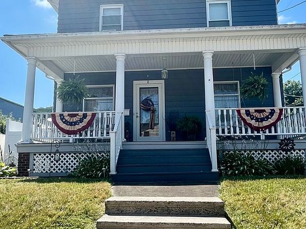 8 South St