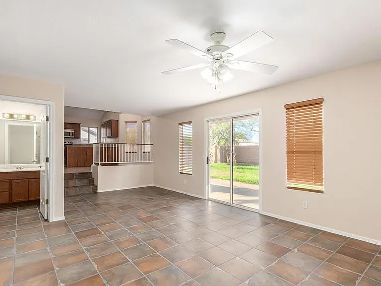2239 E Edna Ave — Photo 10