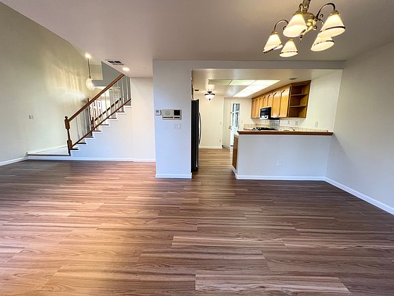 5th image of 2193 Cuesta Dr