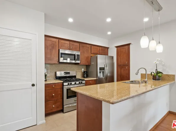 1441 Federal Ave APT 203, Los Angeles, CA 90025