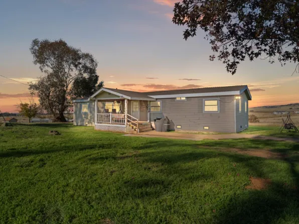 3455 Hokan Ln, Wheatland, CA 95692