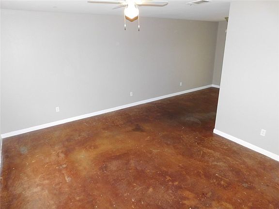 4th image of 7206 Meador Ave #B