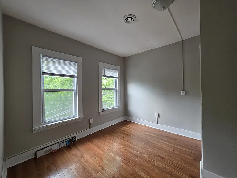 722 Winchester Ave #C — Photo 9