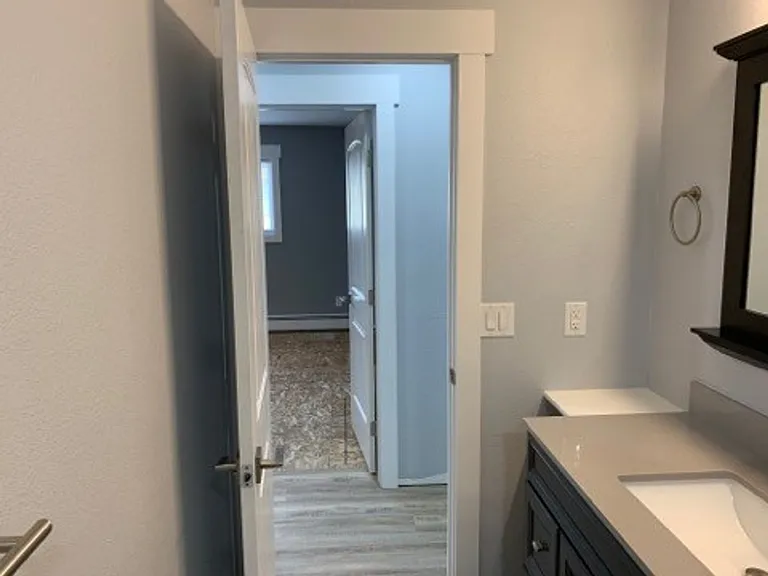 923 E 12th Ave — Photo 12