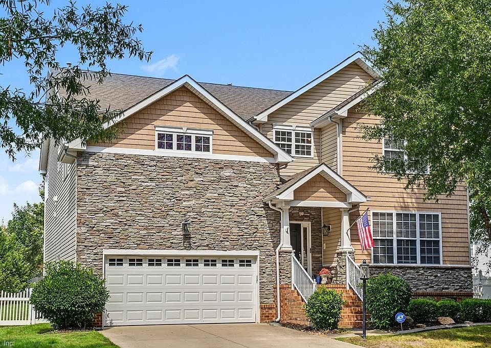 1st image of 3884 Stumpy Lake Ln