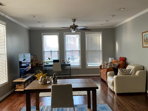 309 W Freemason St APT 4, Norfolk, VA 23510