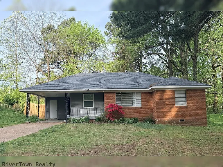 3535 Debby Dr — Photo 1