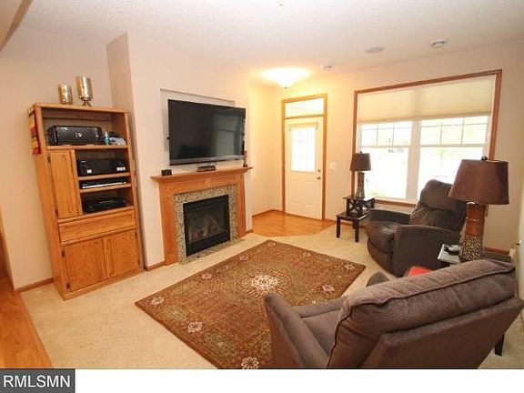 3rd image of 1599 Sumac Cir Unit E