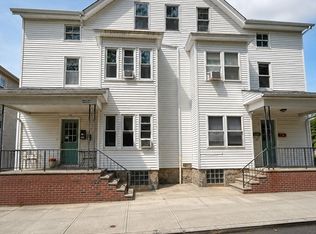 164 Hood St #1E, Fall River, MA 02720