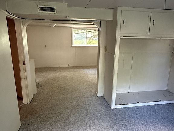 4th image of 11234 71st Ave NW