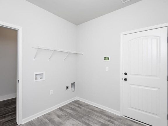 5th image of 1123 Stone Creek Ln