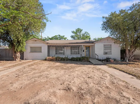 507 17th St, Levelland, TX 79336