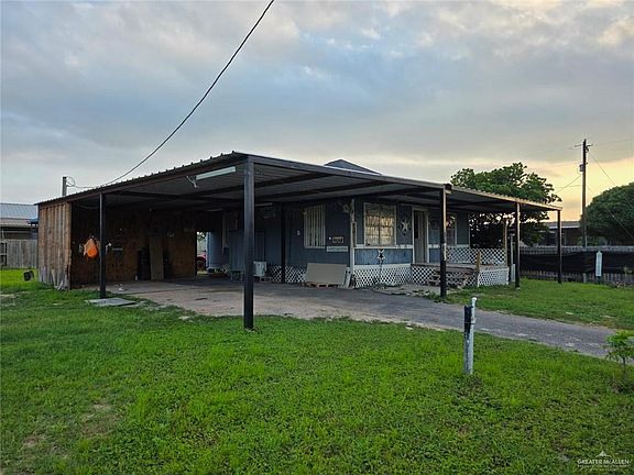3rd image of 6100 Peony St