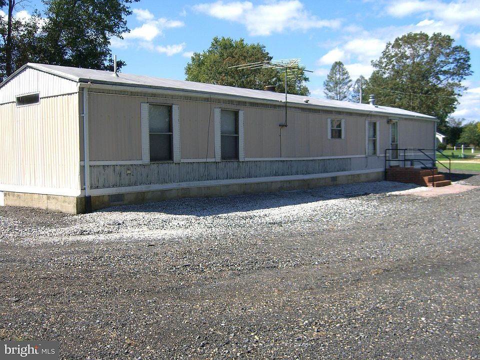 1st image of 37640 Winters Ln