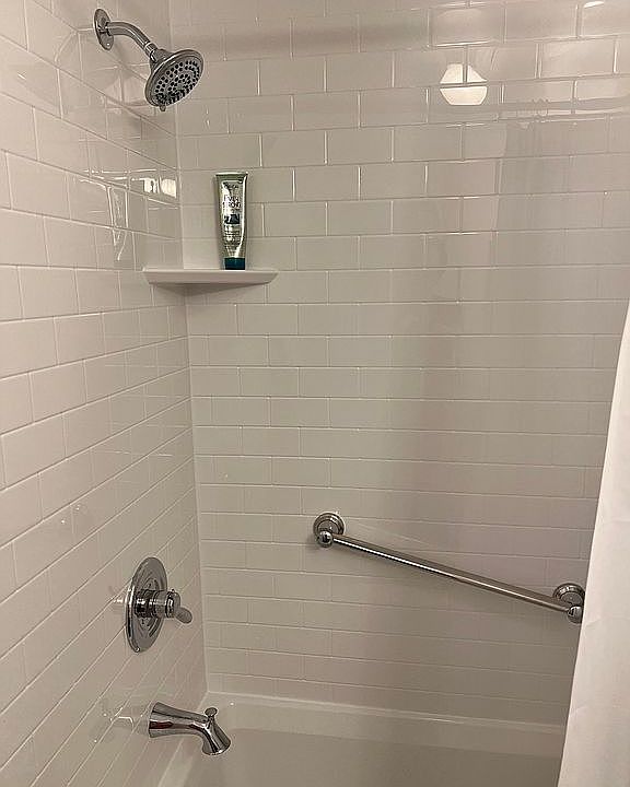 Guest bath one week old 1/22