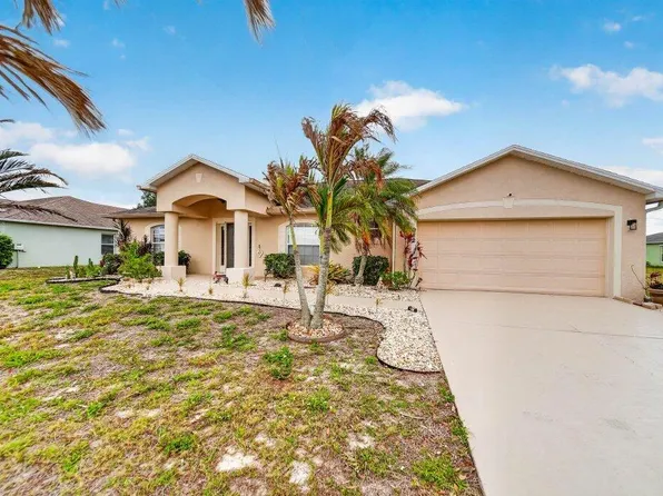 982 SW Kappa Avenue, Port St Lucie, FL 34953