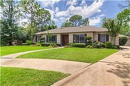 3rd image of 1410 Lakecliff Dr