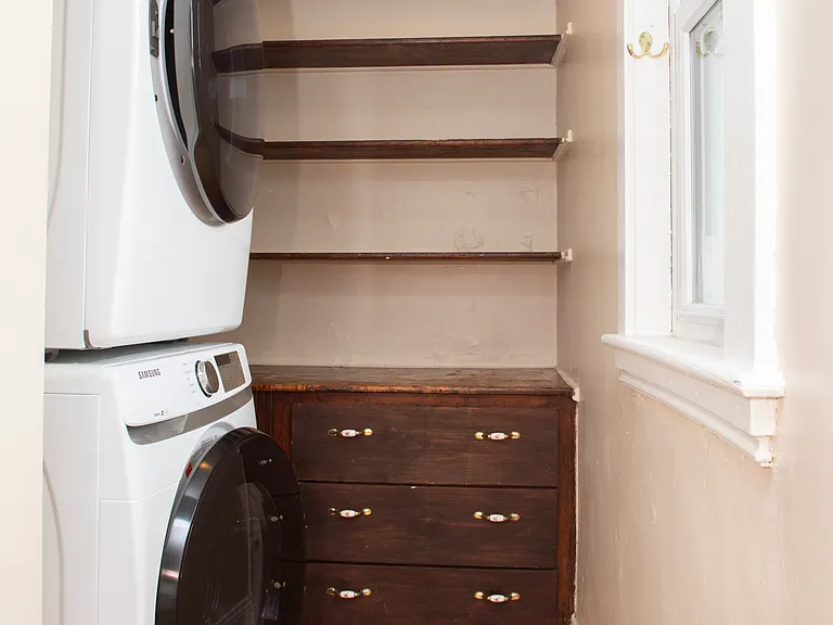 17 Bellflower St #3 — Photo 4