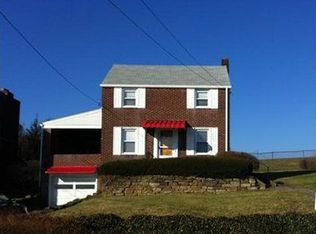 2318 Worton Blvd, West Mifflin, PA 15122
