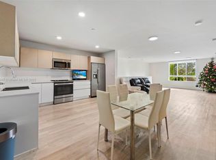 2505 NE 193rd St #4202, Miami, FL 33180