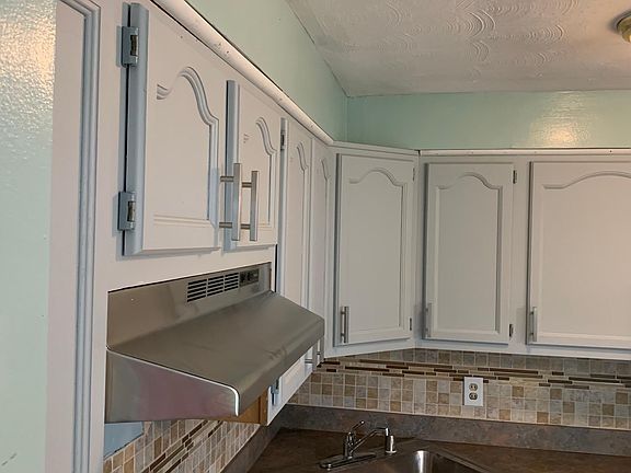 5th image of 7269 Beechland Ave