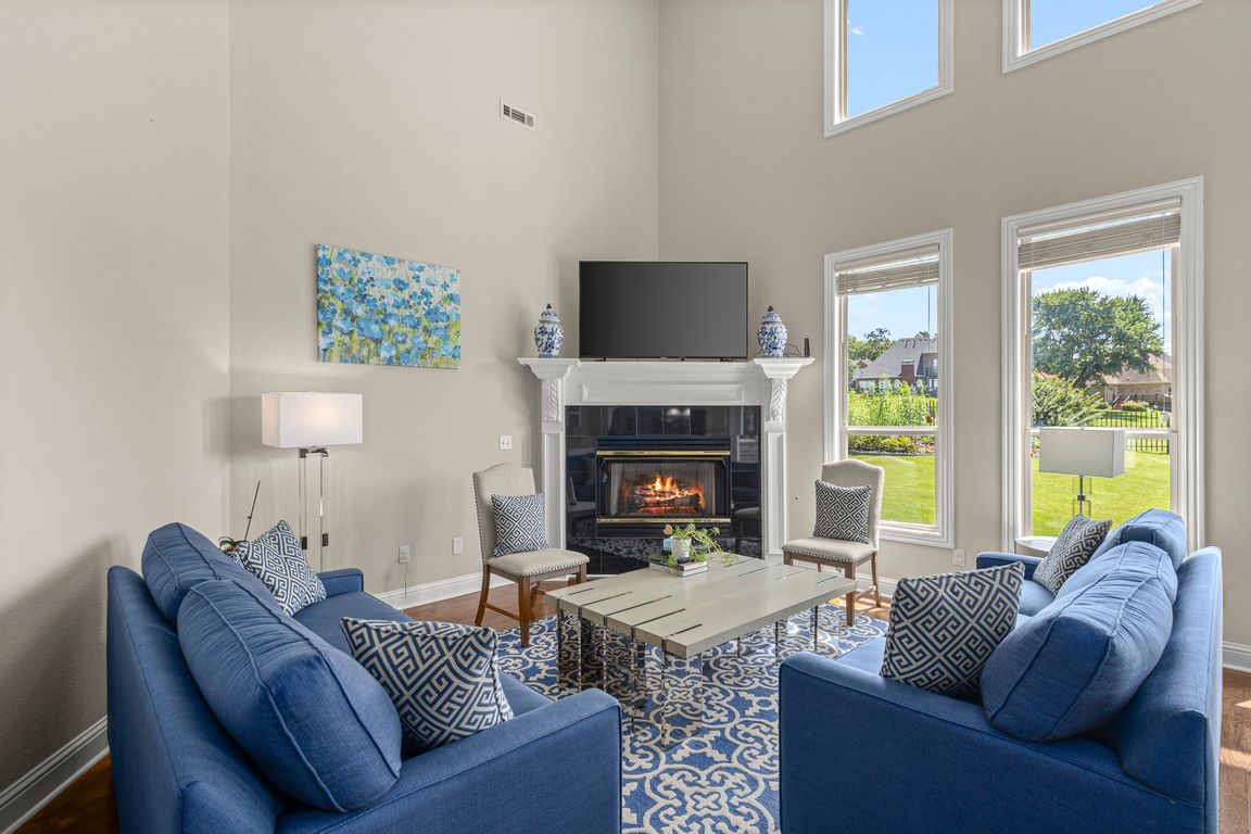 next background image