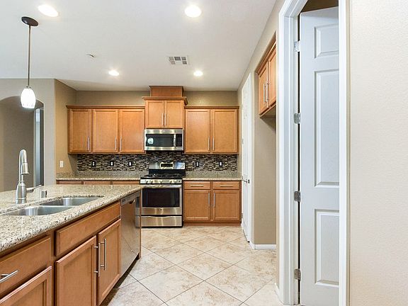 2nd image of 710 Flaming Cliffs Ct