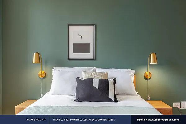 Rented by The Blueground | media 13