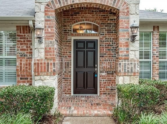 2nd image of 8408 Brown Stone Ln