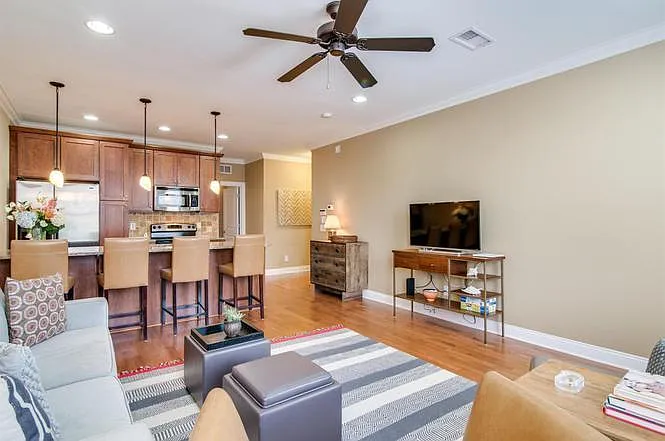 3122 Long Blvd #302 — Photo 4