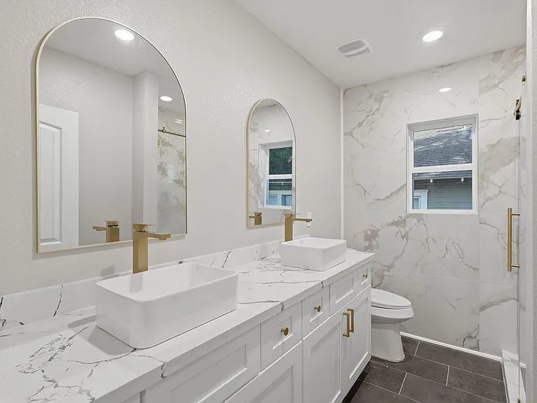 105 Opal Ct — Photo 10