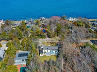 280 Kings Point Rd, East Hampton, NY 11937